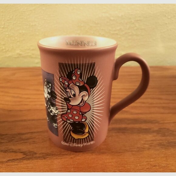 Minnie Mouse Coffee Or Tea Cup Pink Disney Vintage - Picture 1 of 6